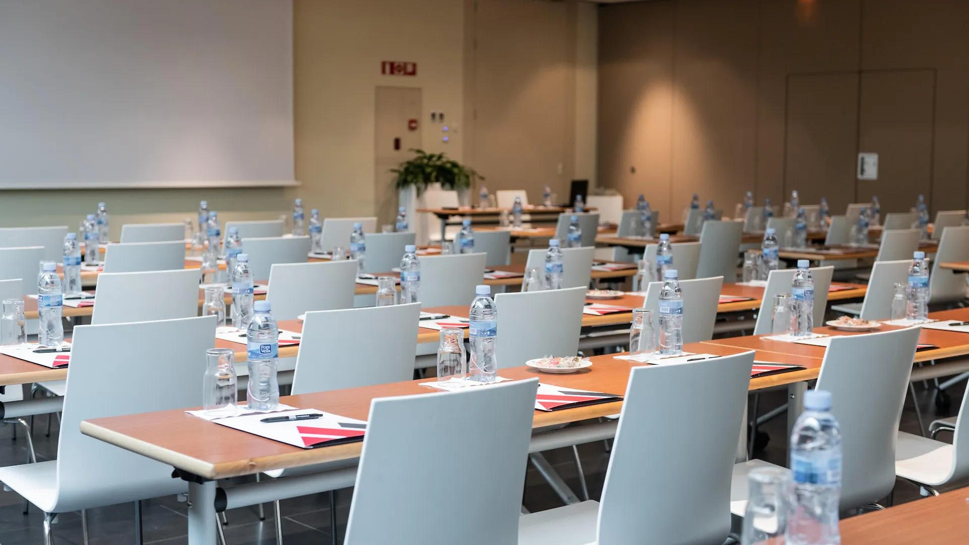 **** Hotel Atenea Port Barcelona Mataró Espanha